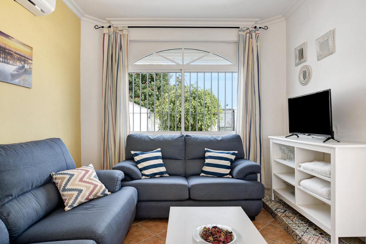 קוניל דה לה פרונטרה Chalet Fuente3 Piscina Comun Famila מראה חיצוני תמונה
